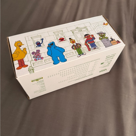 BNWT Kids Sesame Street Vans - Picture 10 of 12